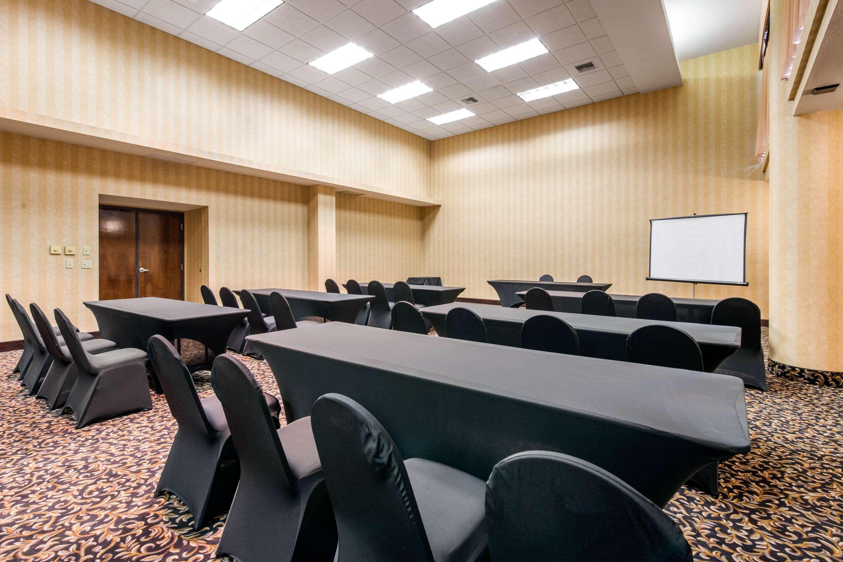 Quality Inn & Suites Tarpon Springs South Kültér fotó